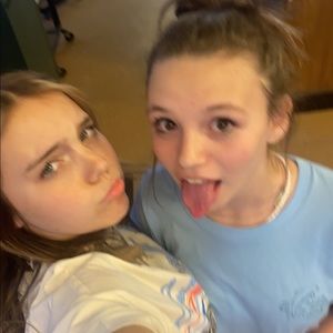 Meet your Posher, Isabella